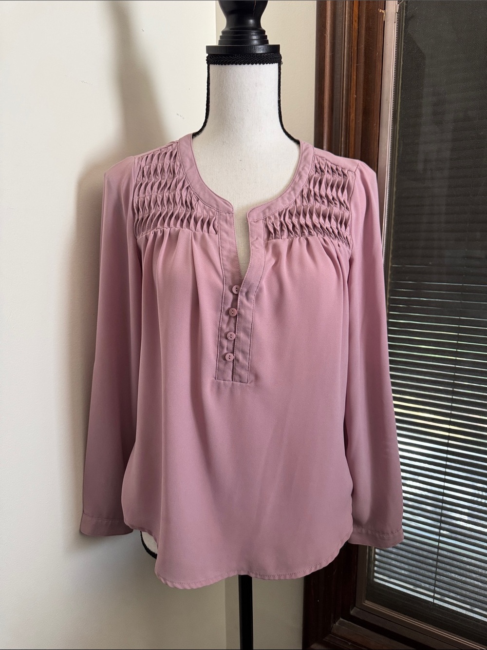 Q&A | Women's Mauve Smocked Yoke Blouse Size S